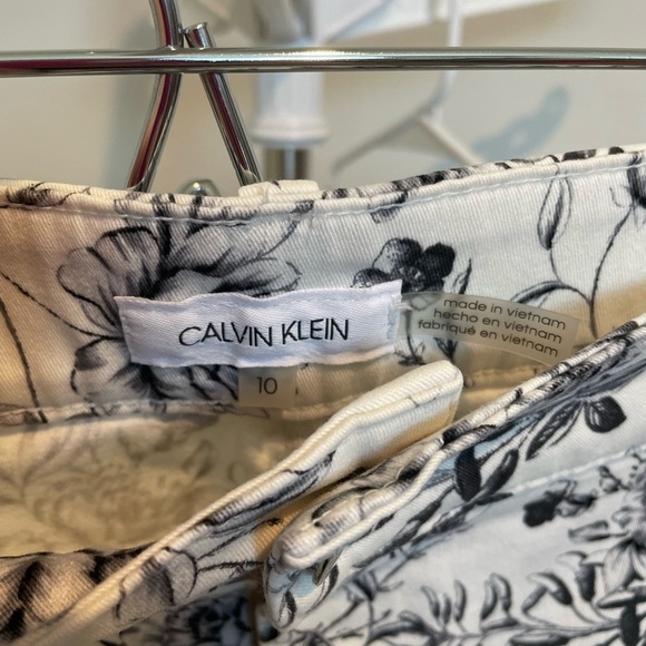 Calvin Klein Floral Trousers - Picture 3 of 5